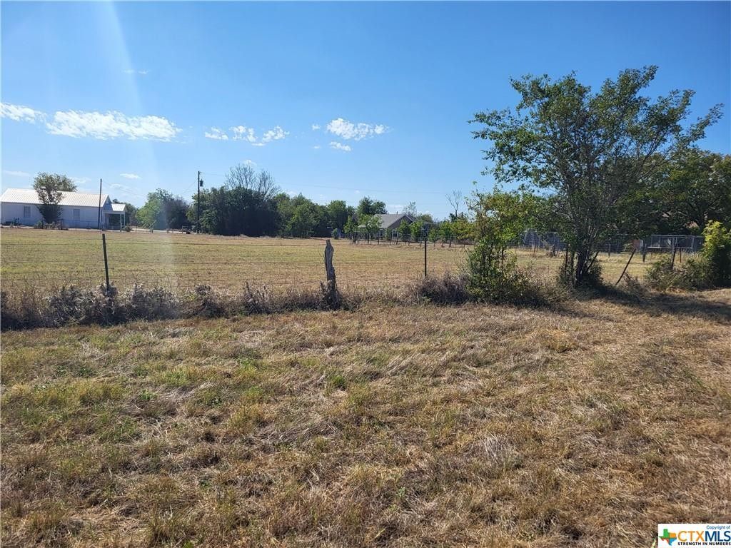 Acreage Florence, TX