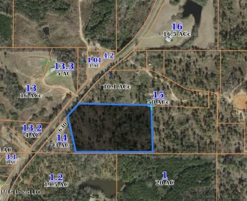 15 acres in Scott County, Mississippi