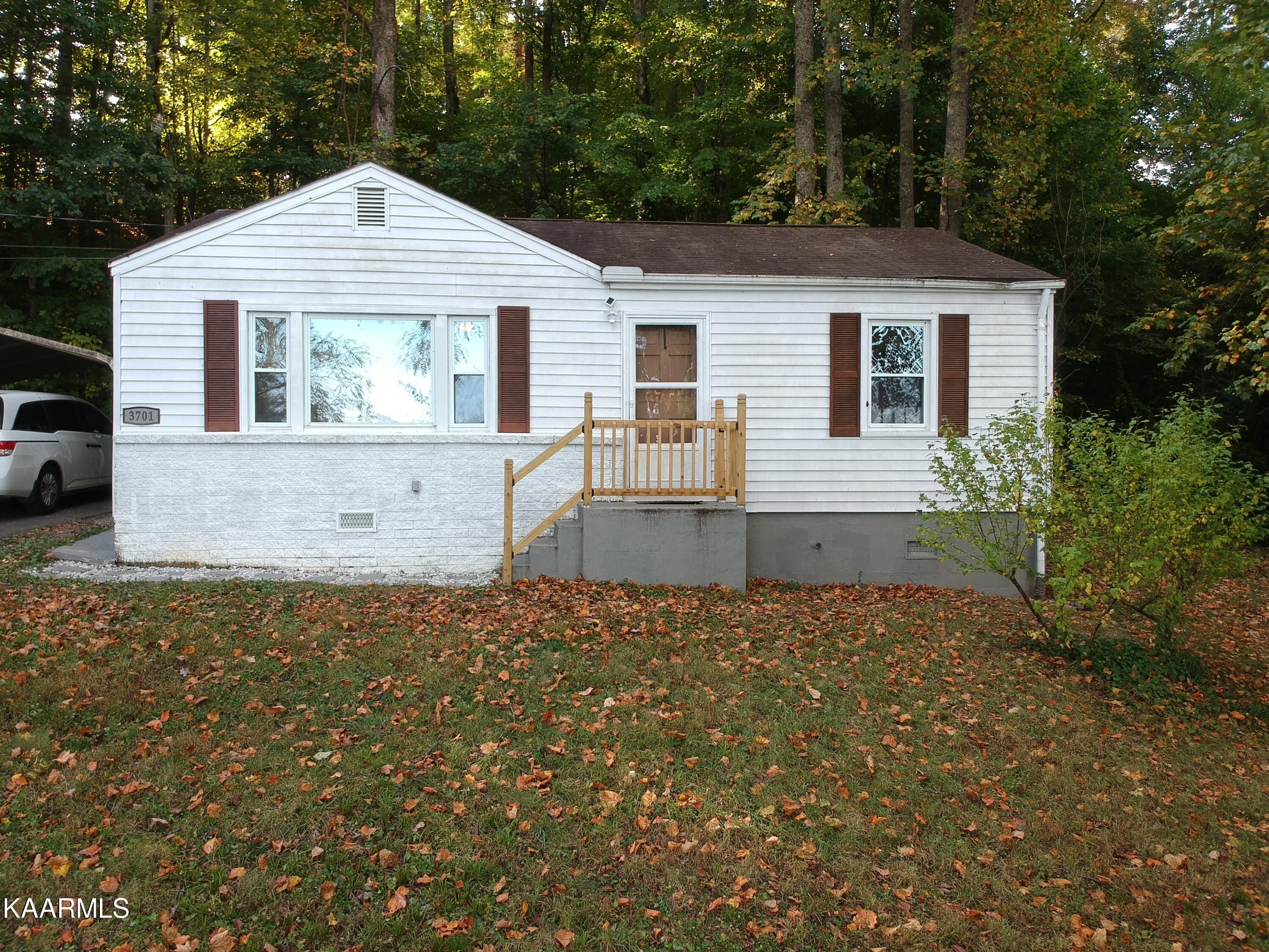 2 acres in Knox County, Tennessee