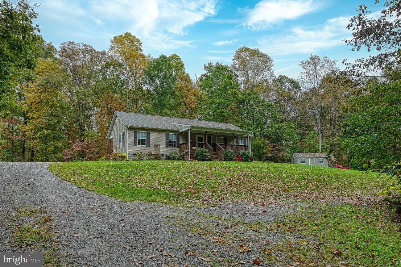 5 acres in Goochland County, Virginia