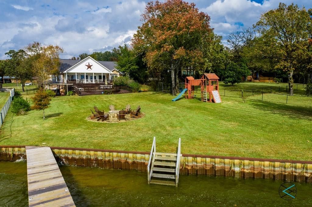 0.73 acres in Henderson County, Texas