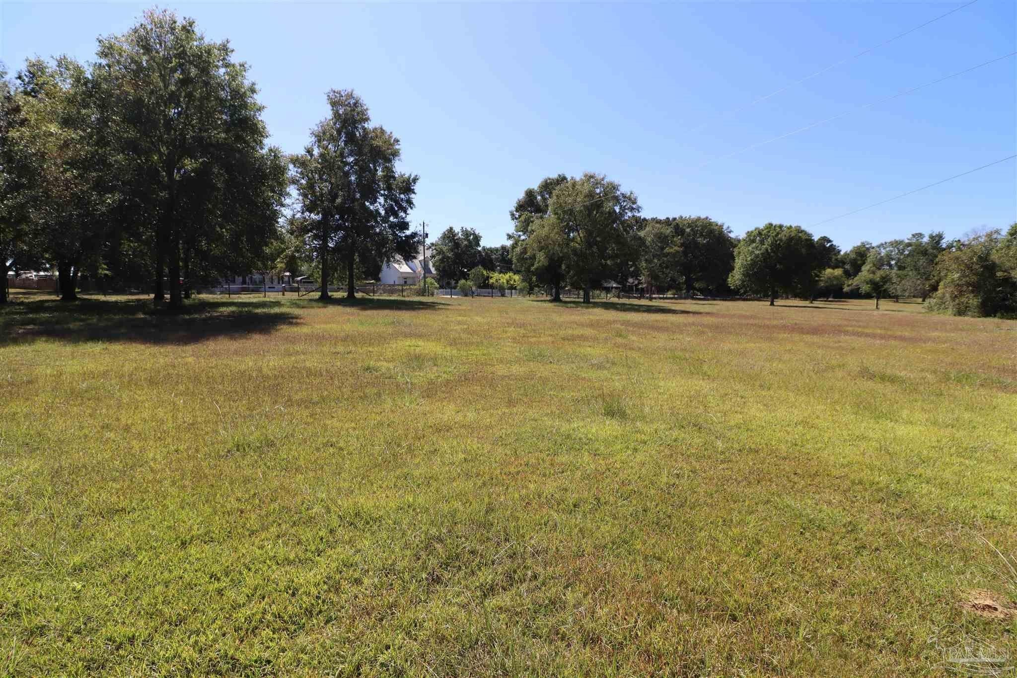 9.89 acres in Escambia County, Florida