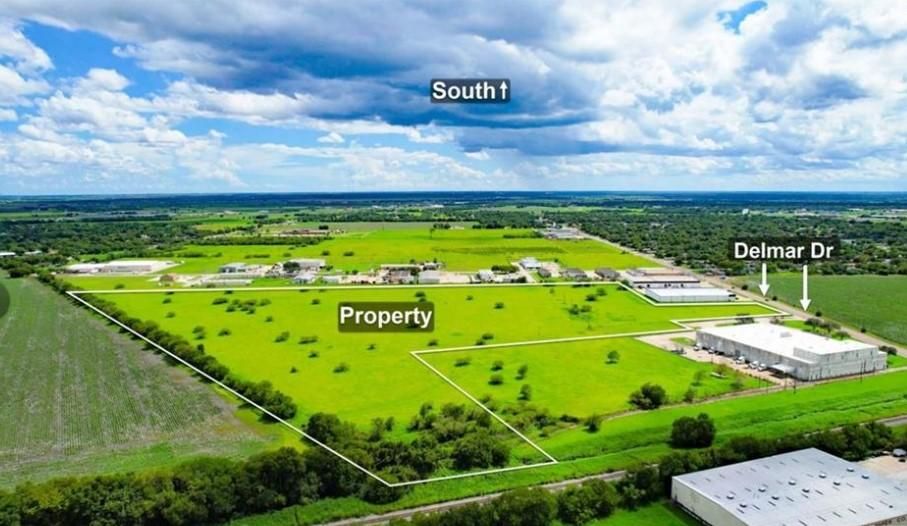 40.25 acres in Victoria County, Texas