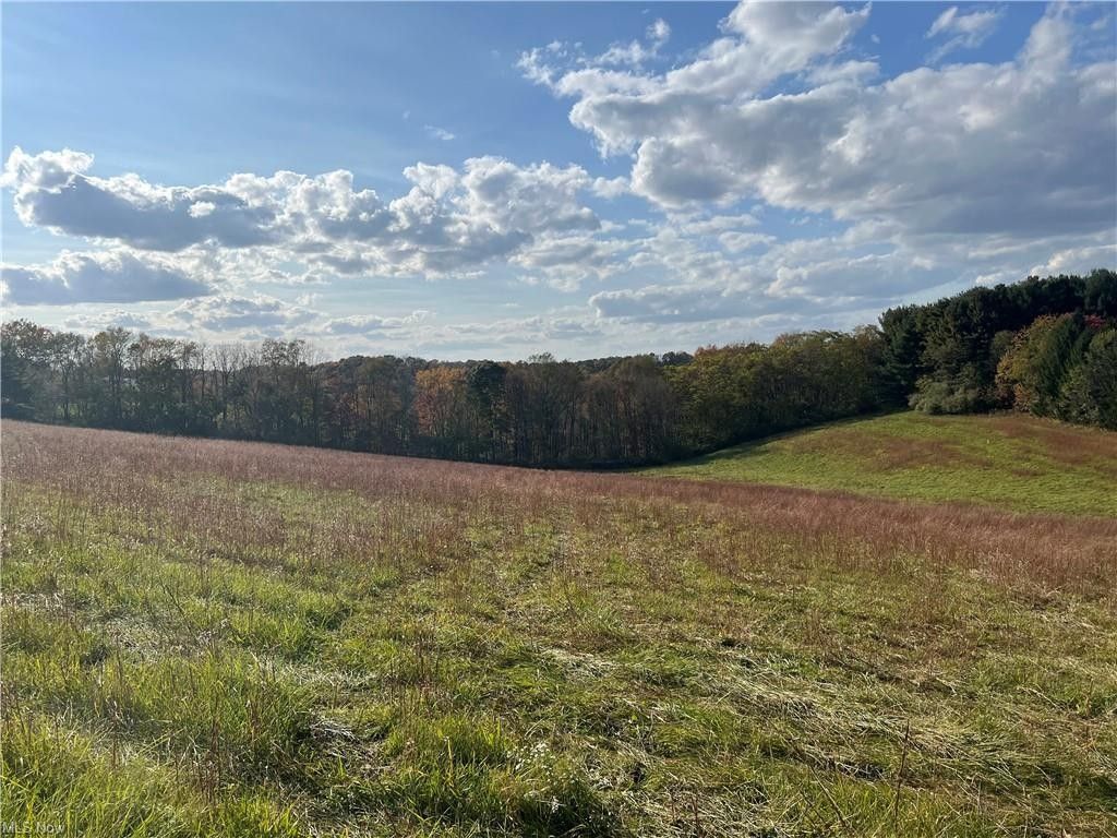 7.56 acres in Jefferson County, Ohio