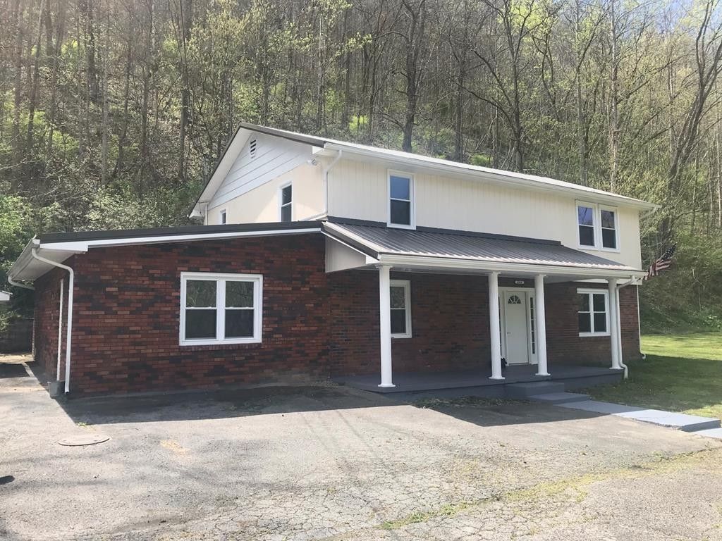 1 acres in Martin County, Kentucky