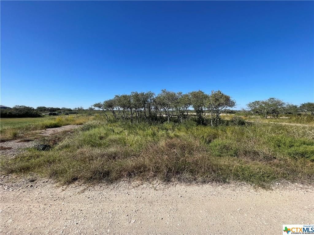 2 acres in Calhoun County, Texas