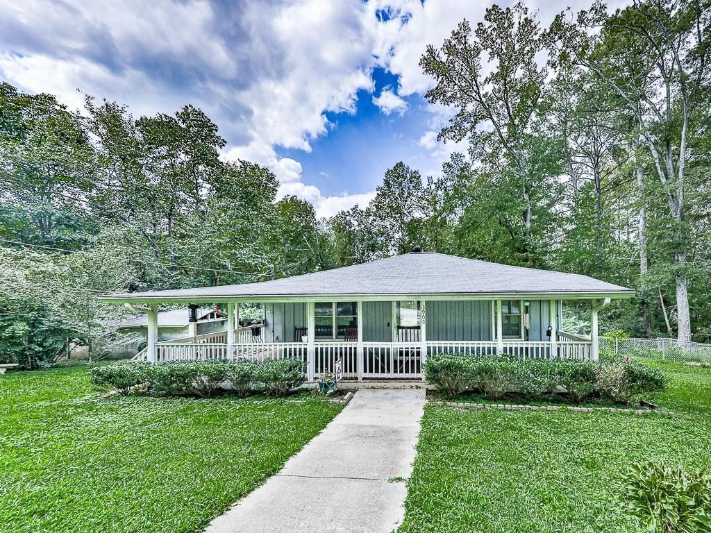 2.37 acres in Cobb County,