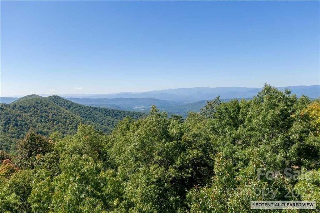 1.62 acres in Henderson County, North Carolina