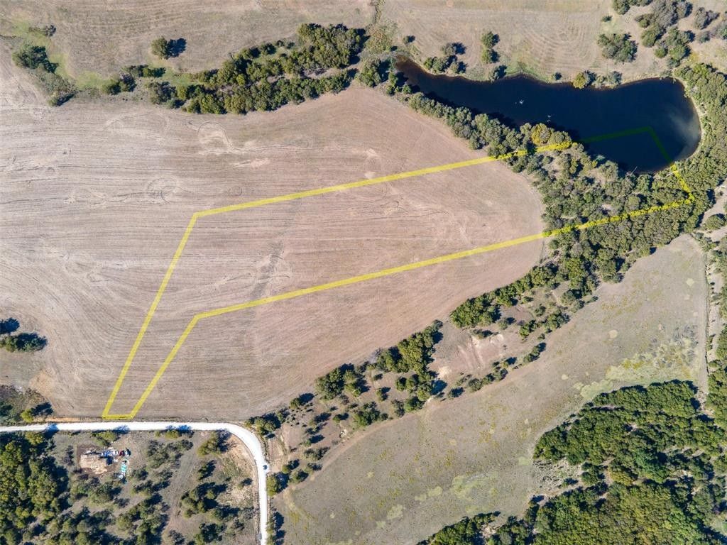 10.01 acres in Hill County, Texas