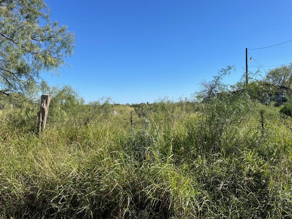 0.7 acres in Maverick County, Texas