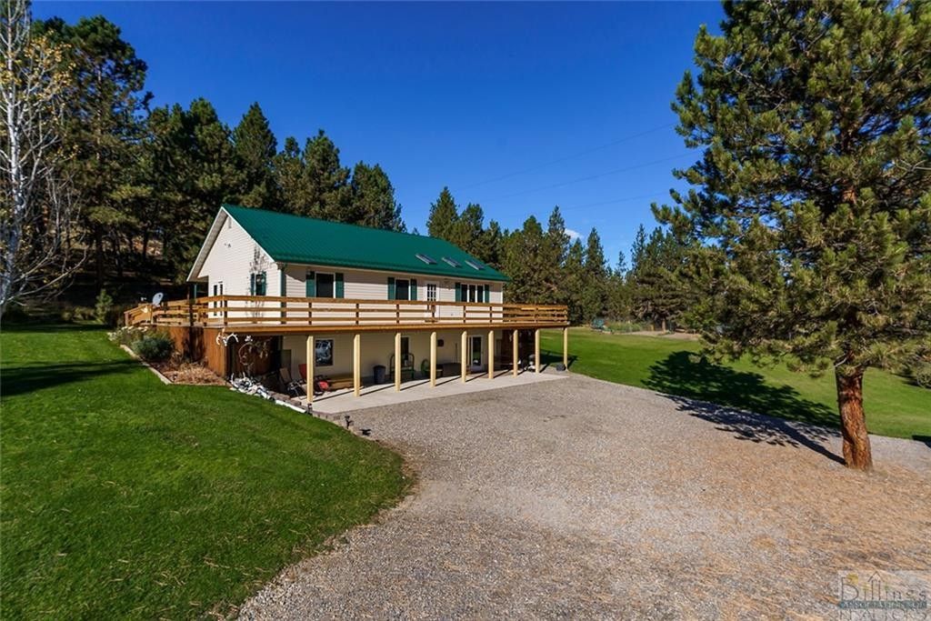 5.5 acres in Sweet Grass County, Montana