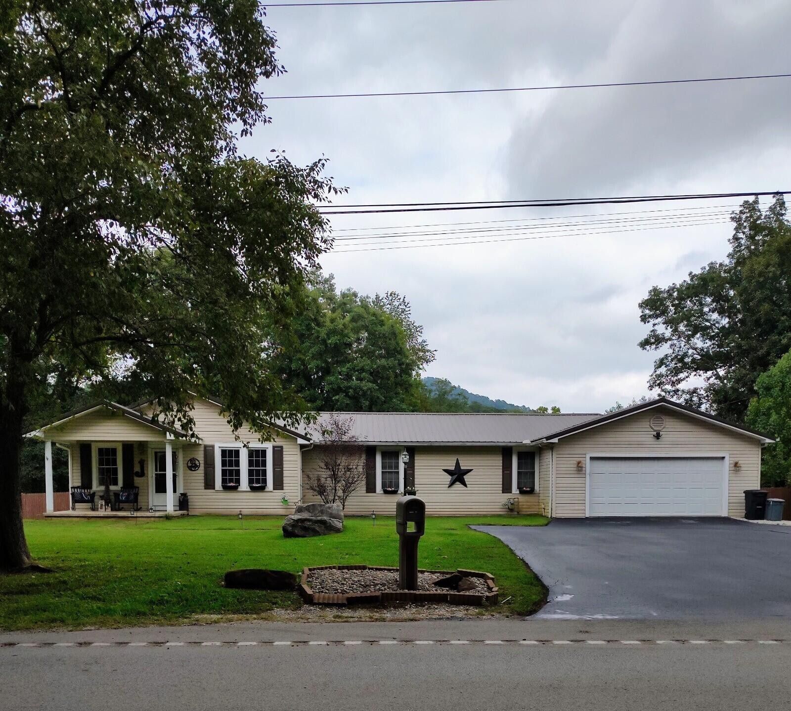 1 acres in Powell County, Kentucky