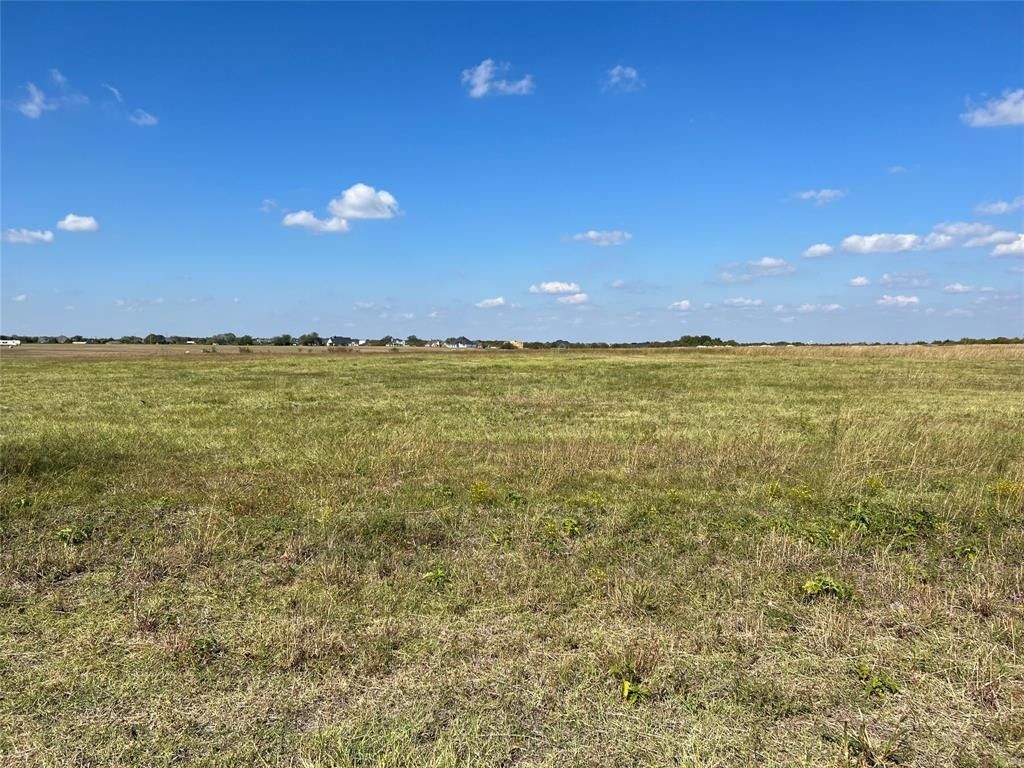 6.03 acres in Ellis County, Texas