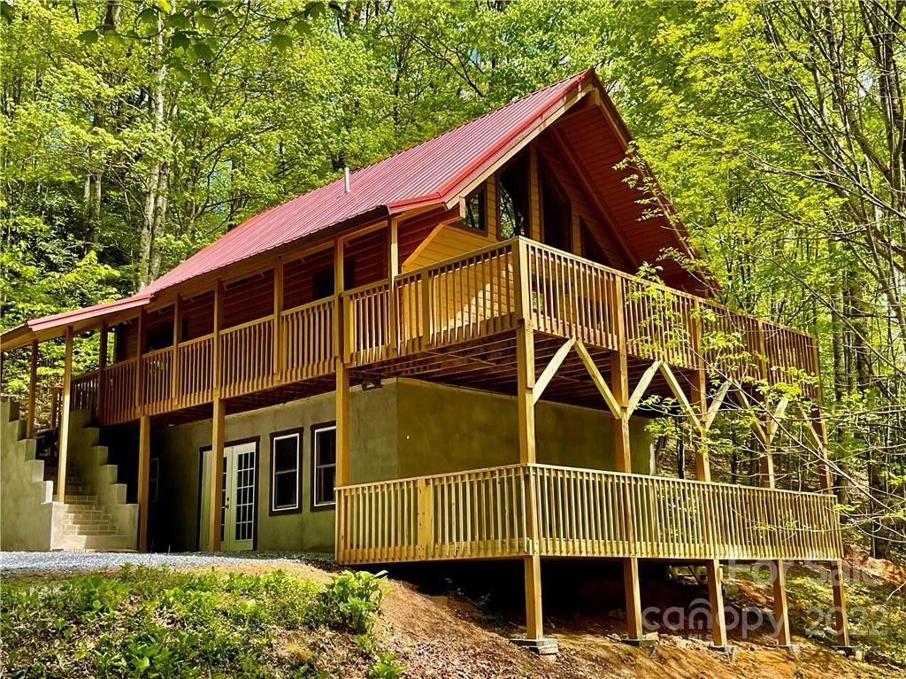 2.41 acres in Avery County, North Carolina