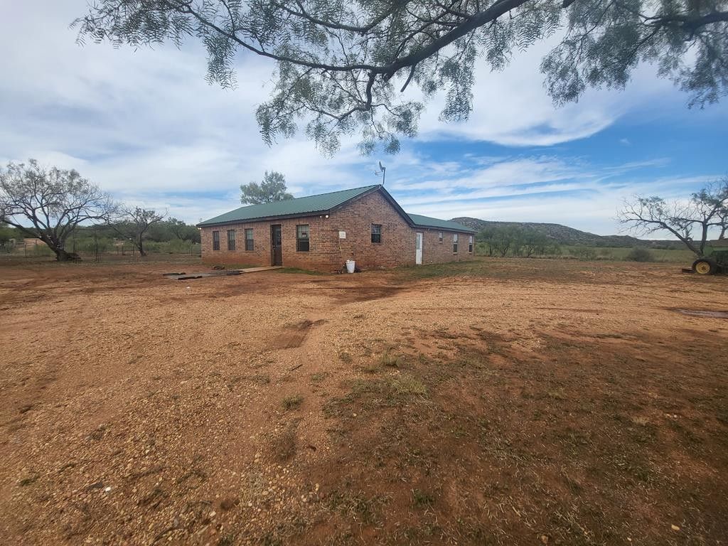 100 acres in Coke County, Texas
