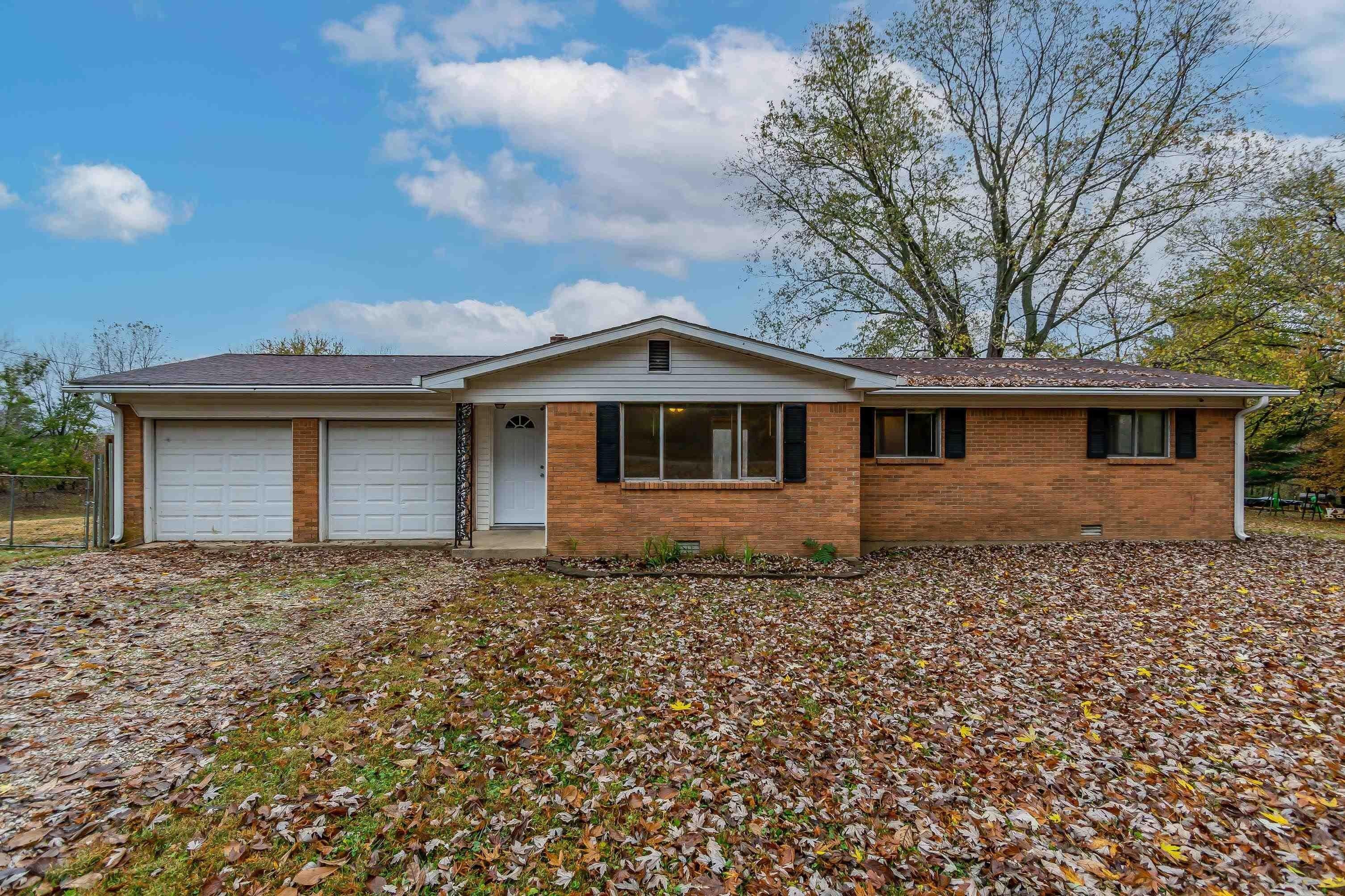1.7 acres in Lawrence County, Indiana