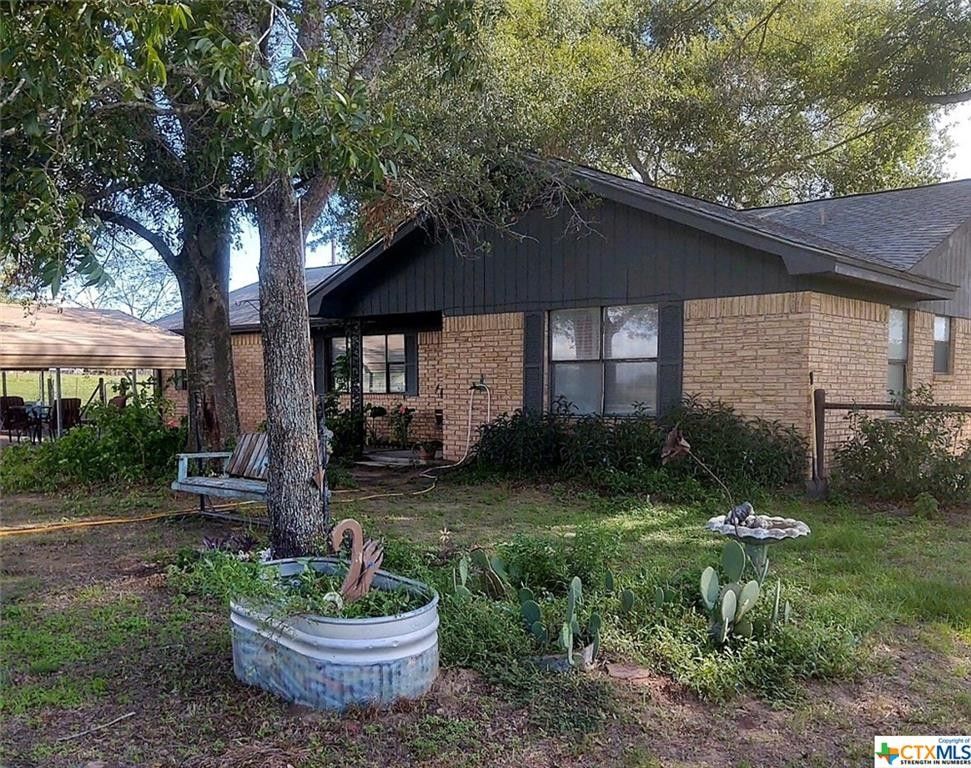 5.01 acres in Lee County, Texas