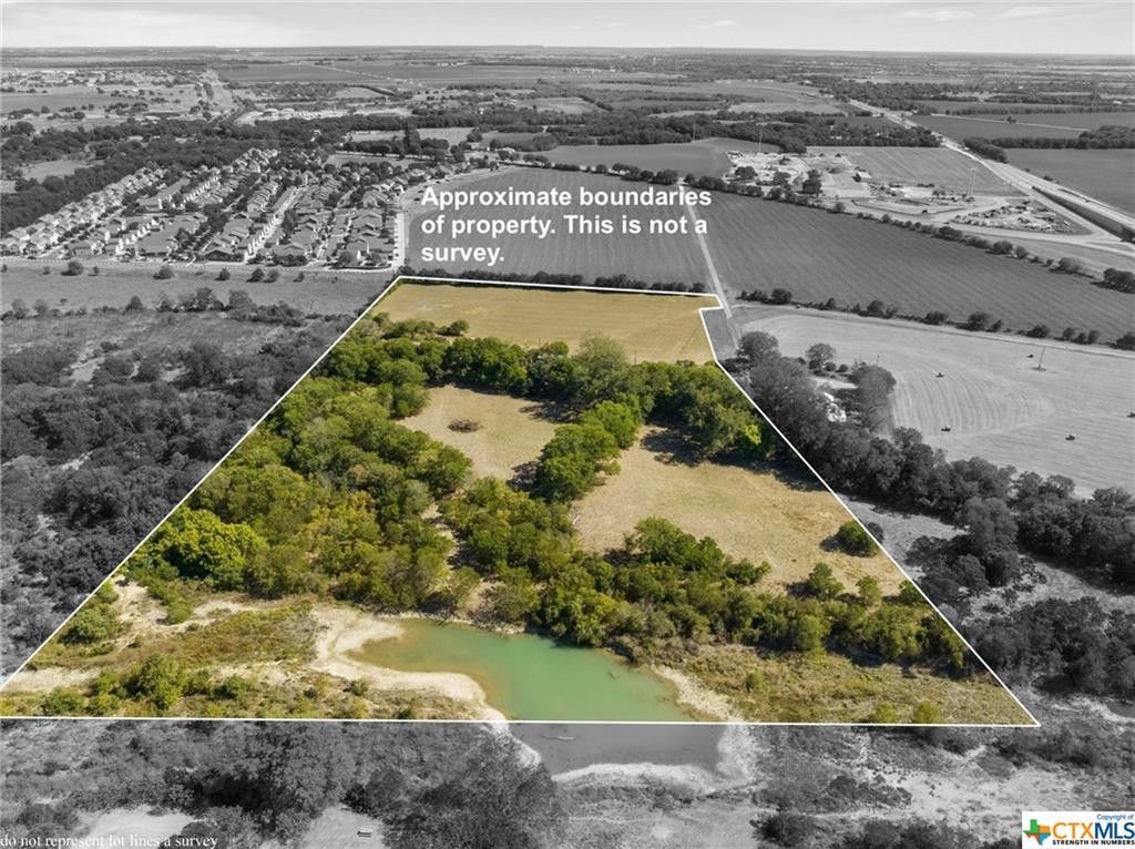 13.72 acres in Hays County, Texas