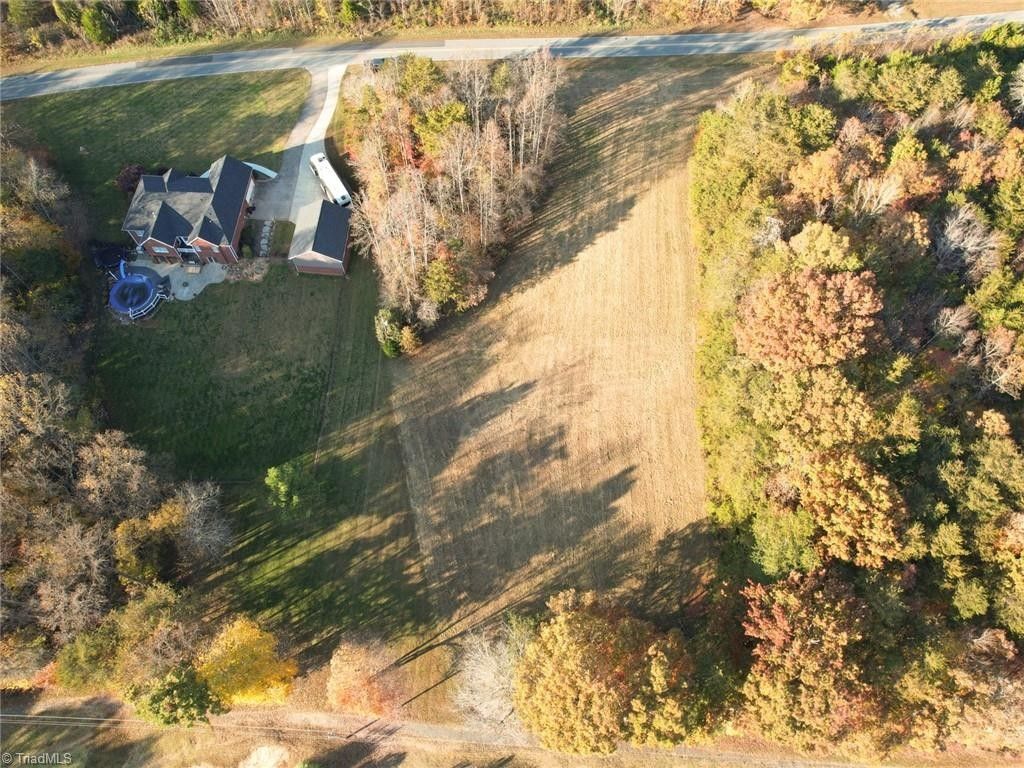 2.18 acres in Yadkin County, North Carolina