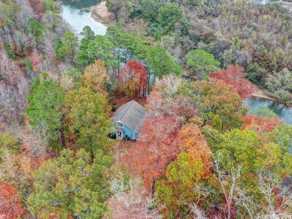 1.6 acres in Hot Spring County, Arkansas
