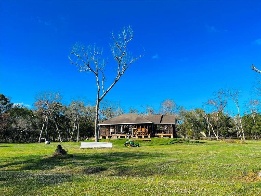 2.11 acres in Brazoria County, Texas