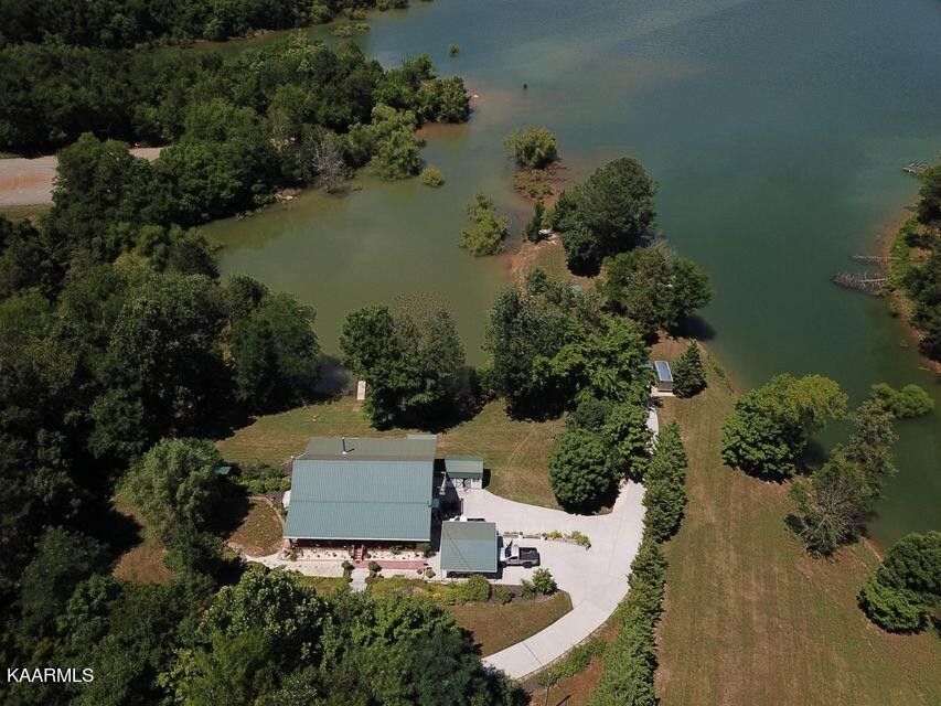 2.5 acres in Jefferson County, Tennessee