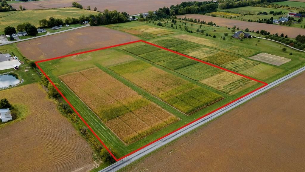 10 acres in Hamilton County, Indiana