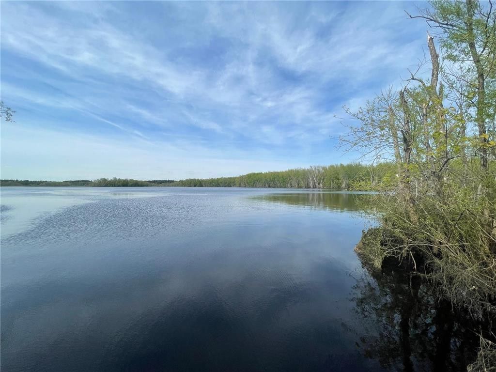 13.33 acres in Isanti County, Minnesota