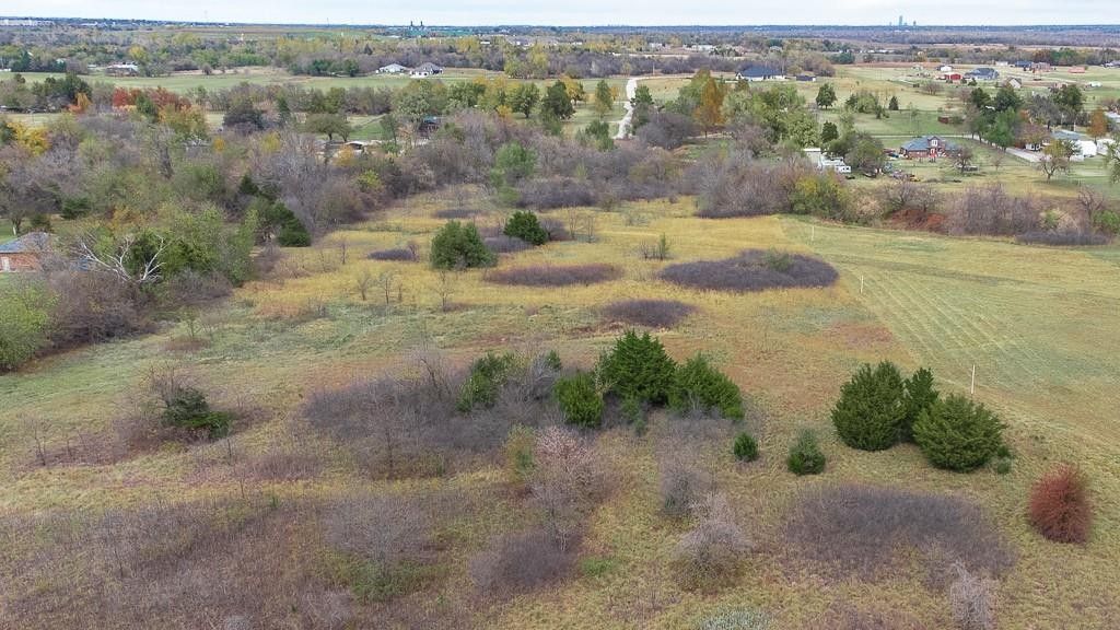 11.64 acres in McClain County, Oklahoma