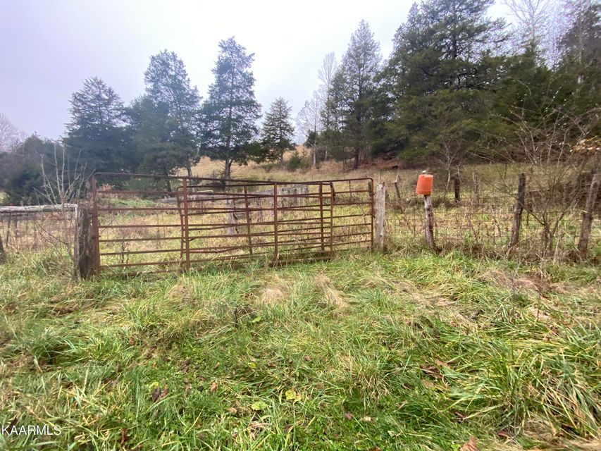 40 acres in Fairfax County, Virginia