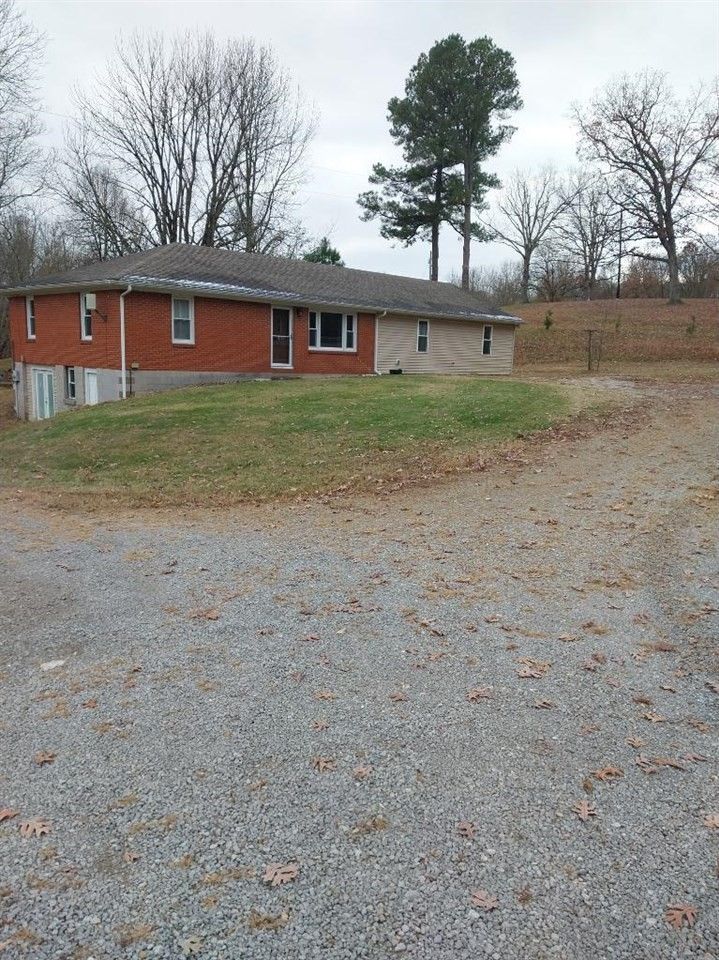 3.9 acres in Muhlenberg County, Kentucky