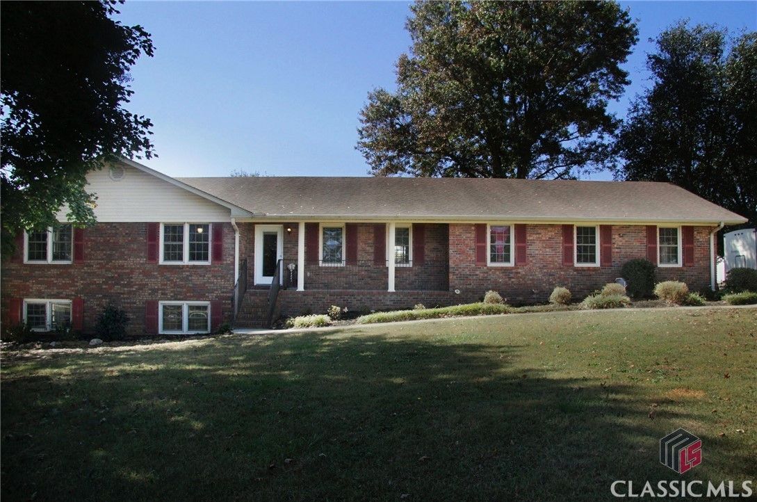 3.29 acres in Stephens County,