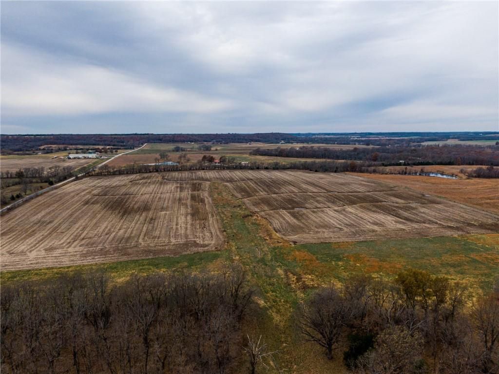 40 acres in Linn County, Kansas