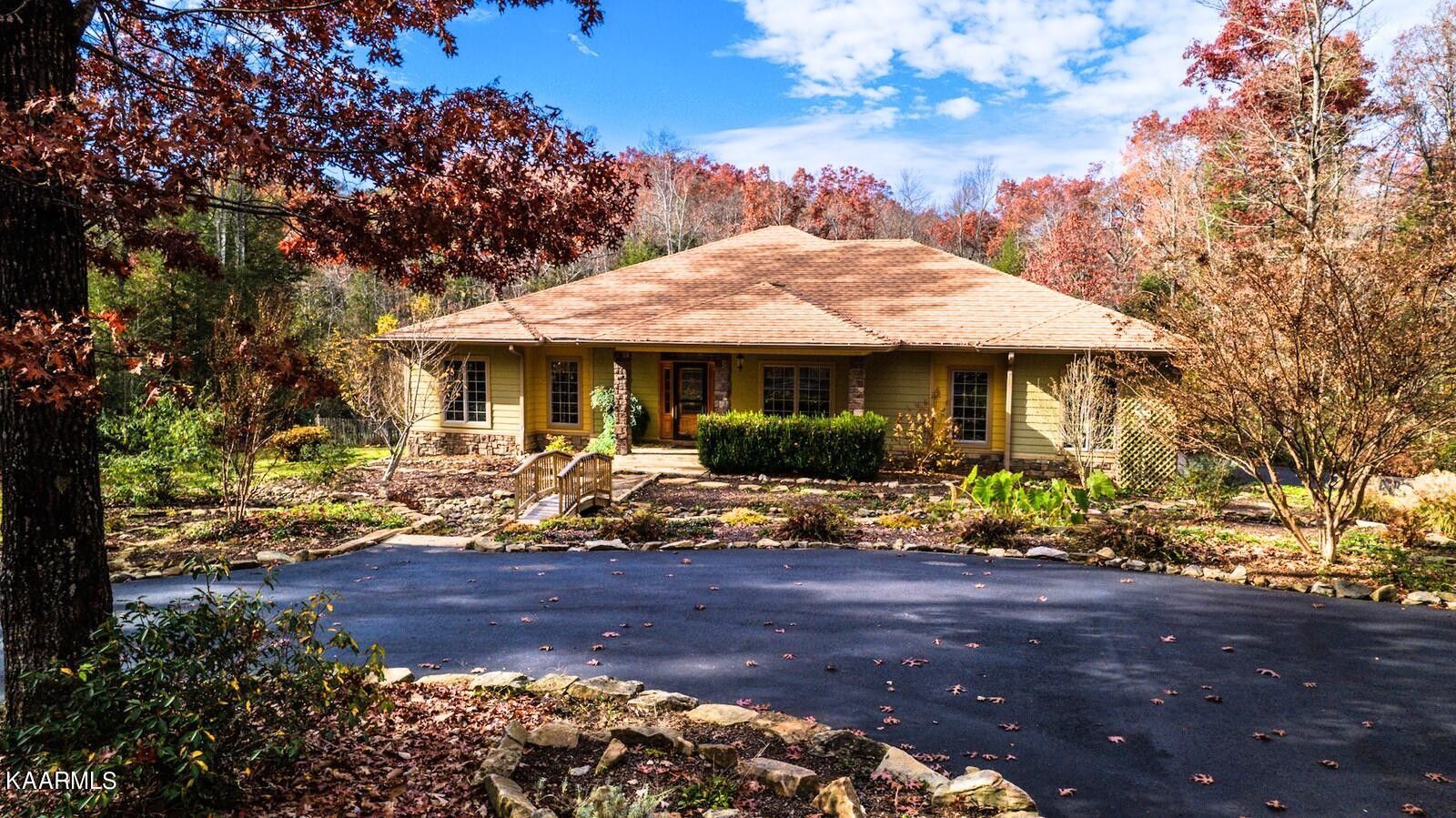 4 acres in Putnam County, Tennessee