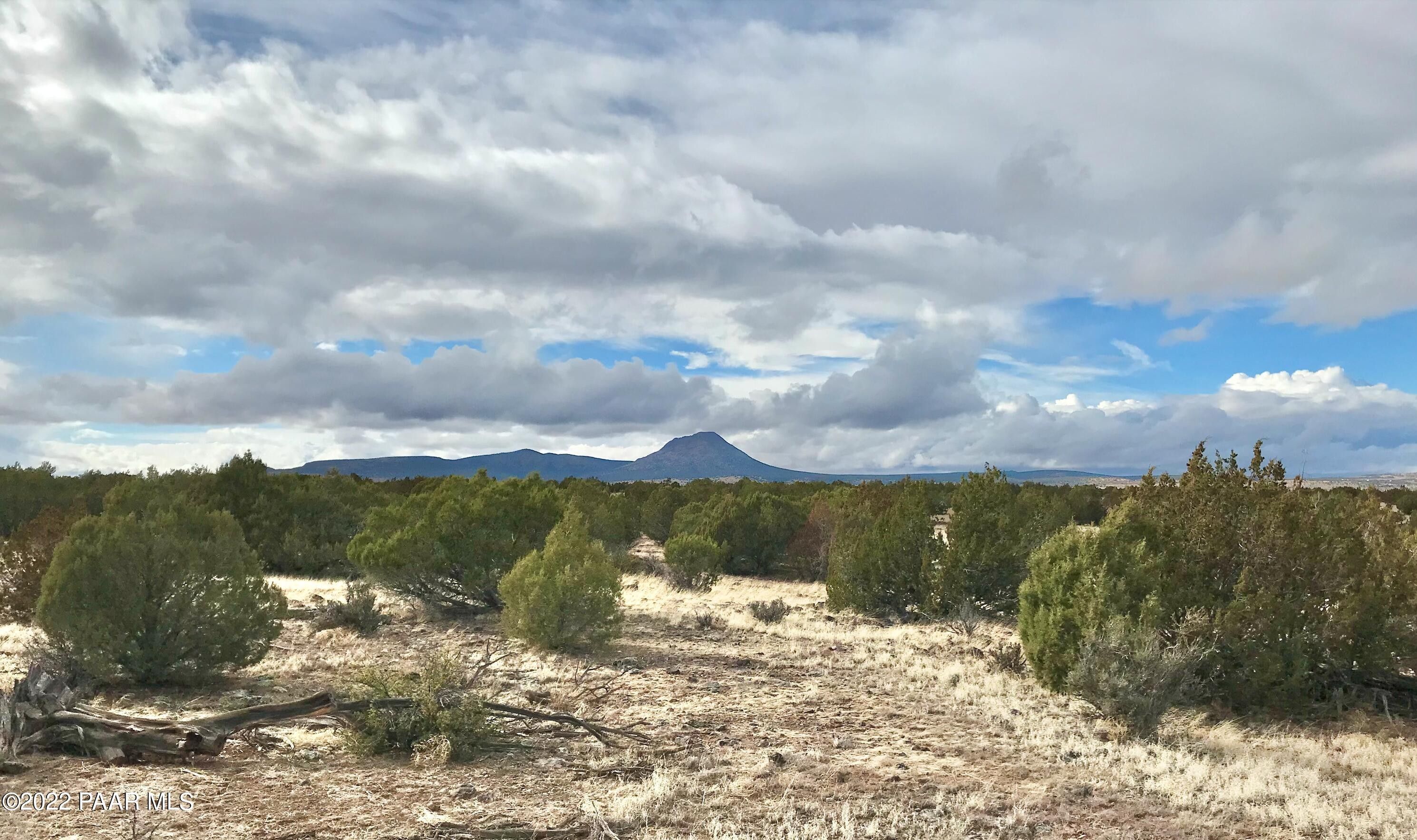 10 acres in Yavapai County, Arizona