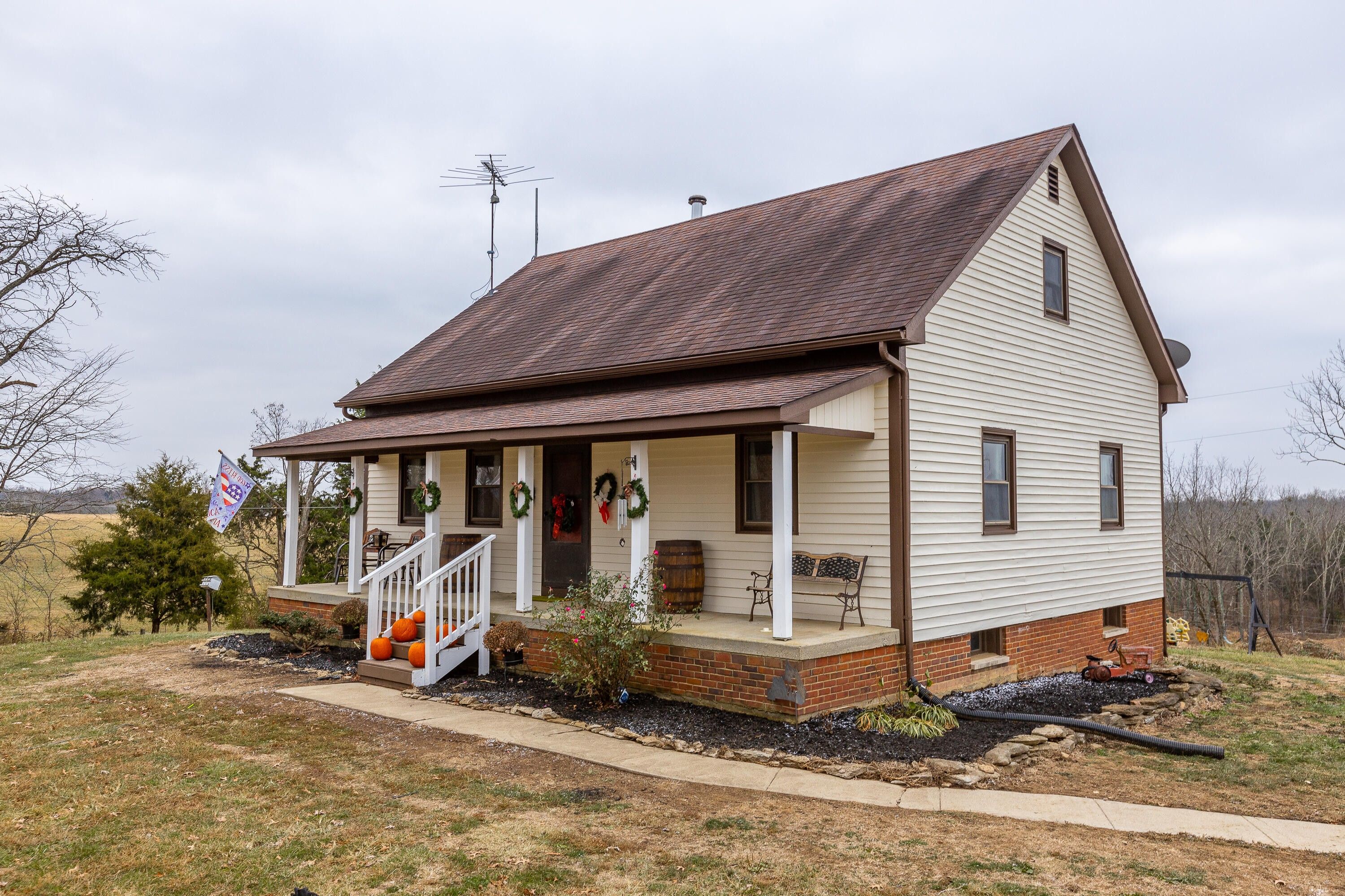 10 acres in Mercer County, Kentucky