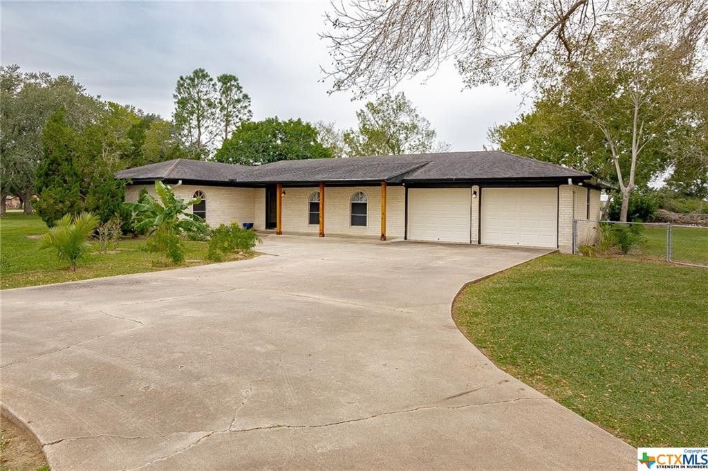 0.99 acres in Victoria County, Texas