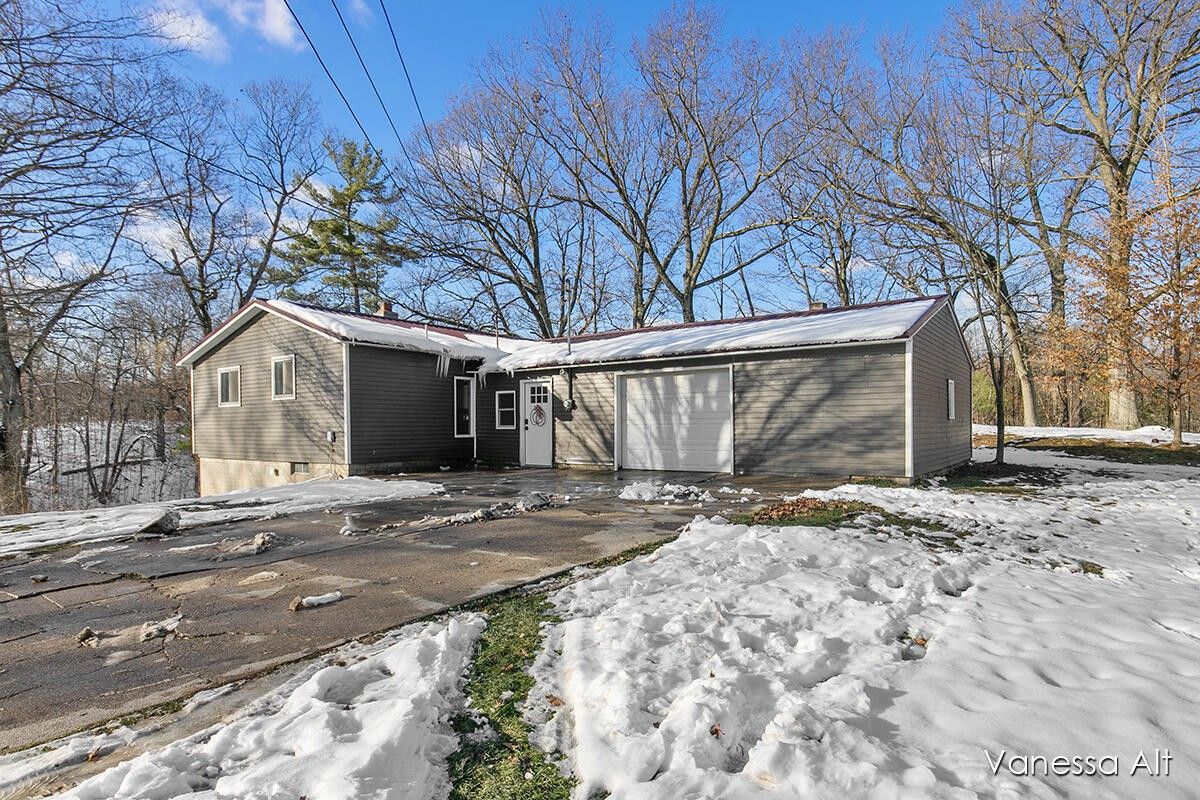 33 acres in Ionia County, Michigan