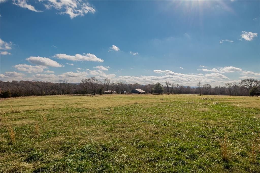 20 acres in Washington County, Arkansas