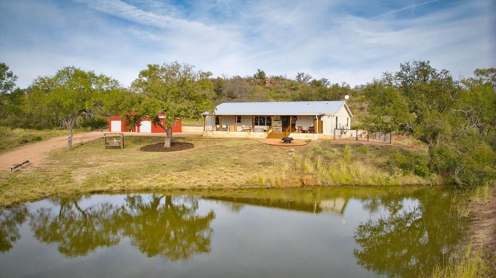 44.57 acres in Mason County, Texas