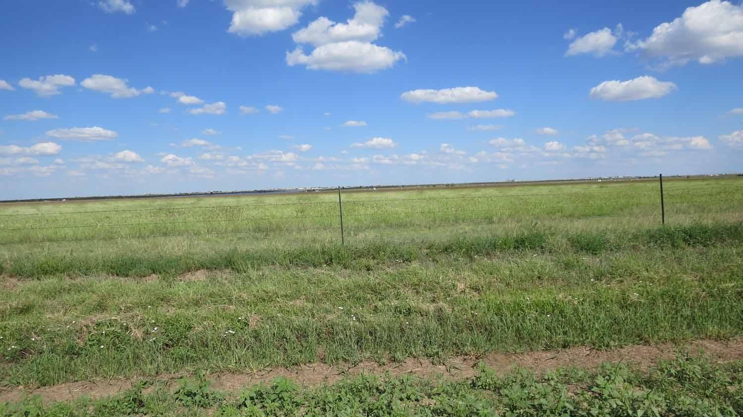 320 acres in Gray County, Texas