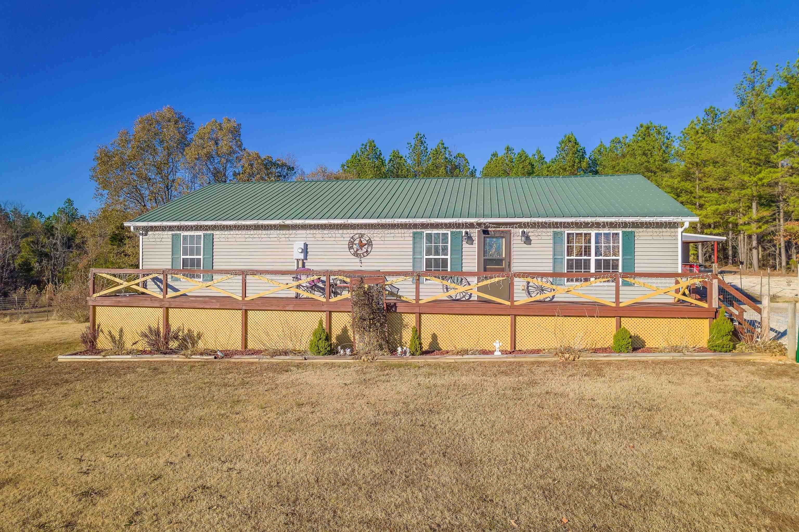 20 acres in Weakley County, Tennessee