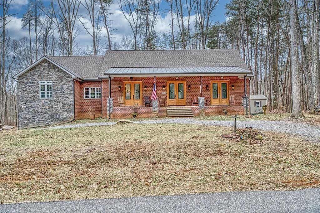 6 acres in Putnam County, Tennessee