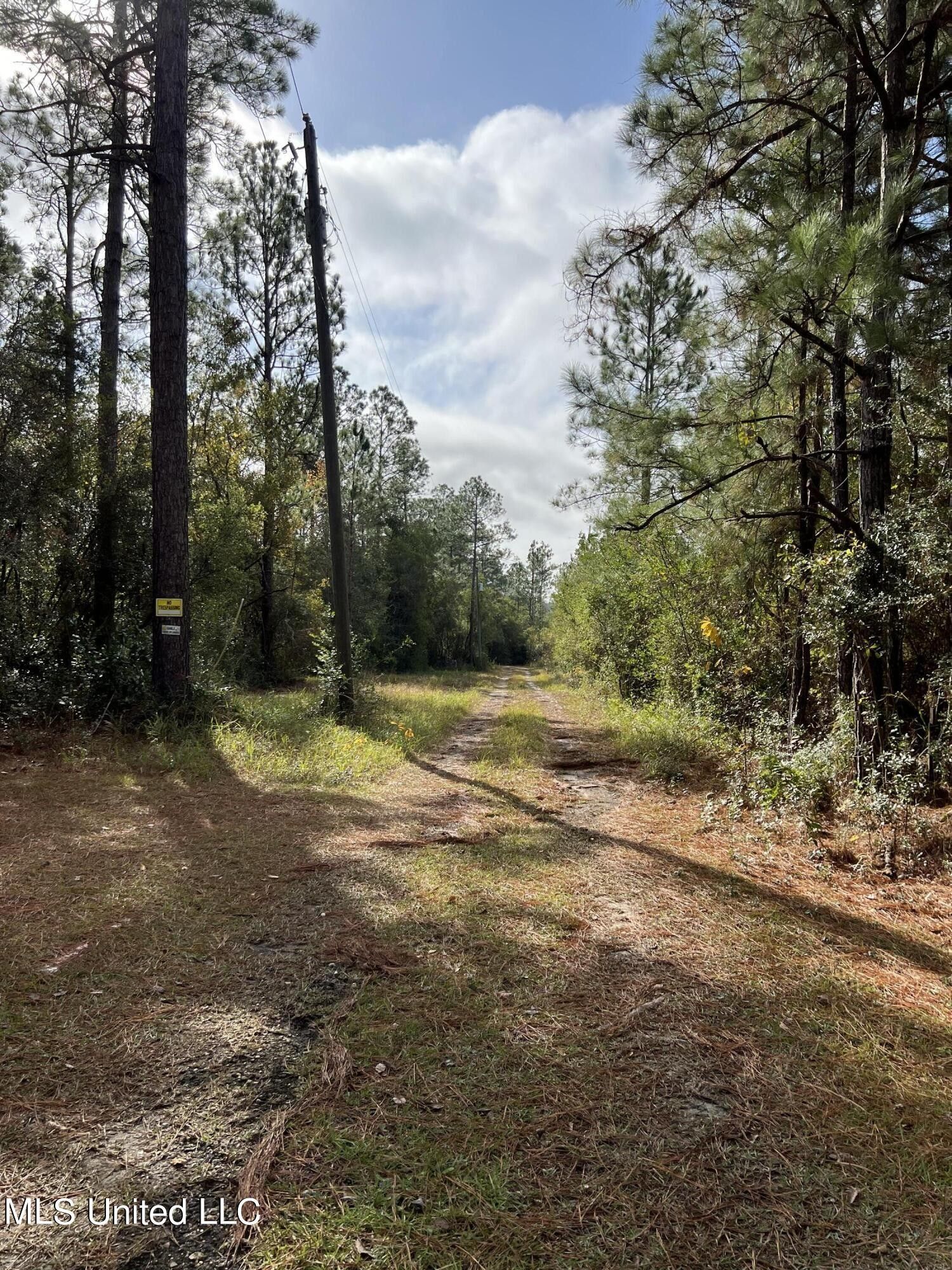 5.5 acres in Jackson County, Mississippi