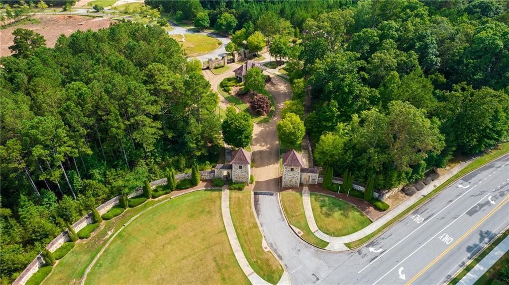 1.89 acres in Fulton County,