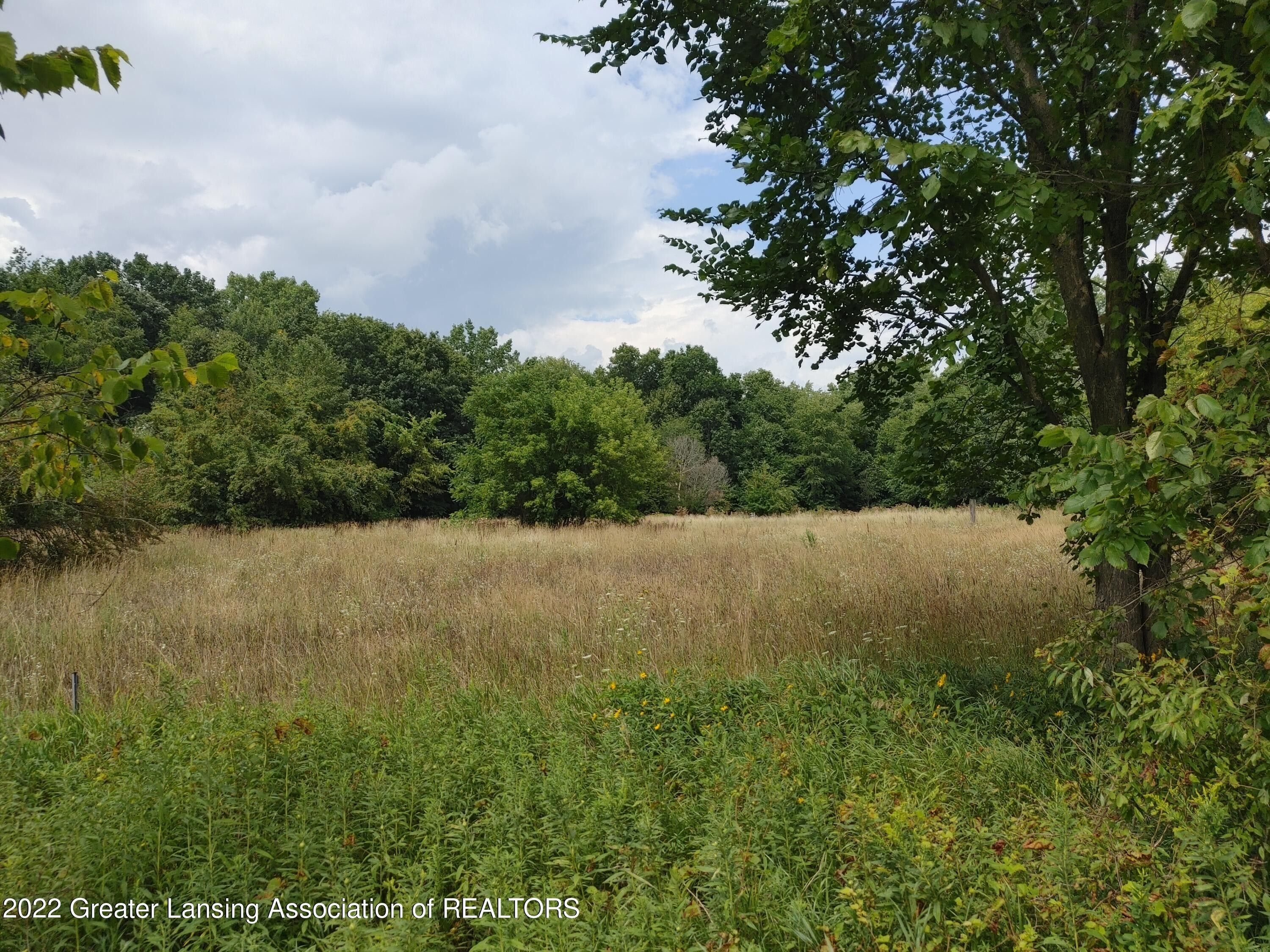 10.4 acres in Ingham County, Michigan