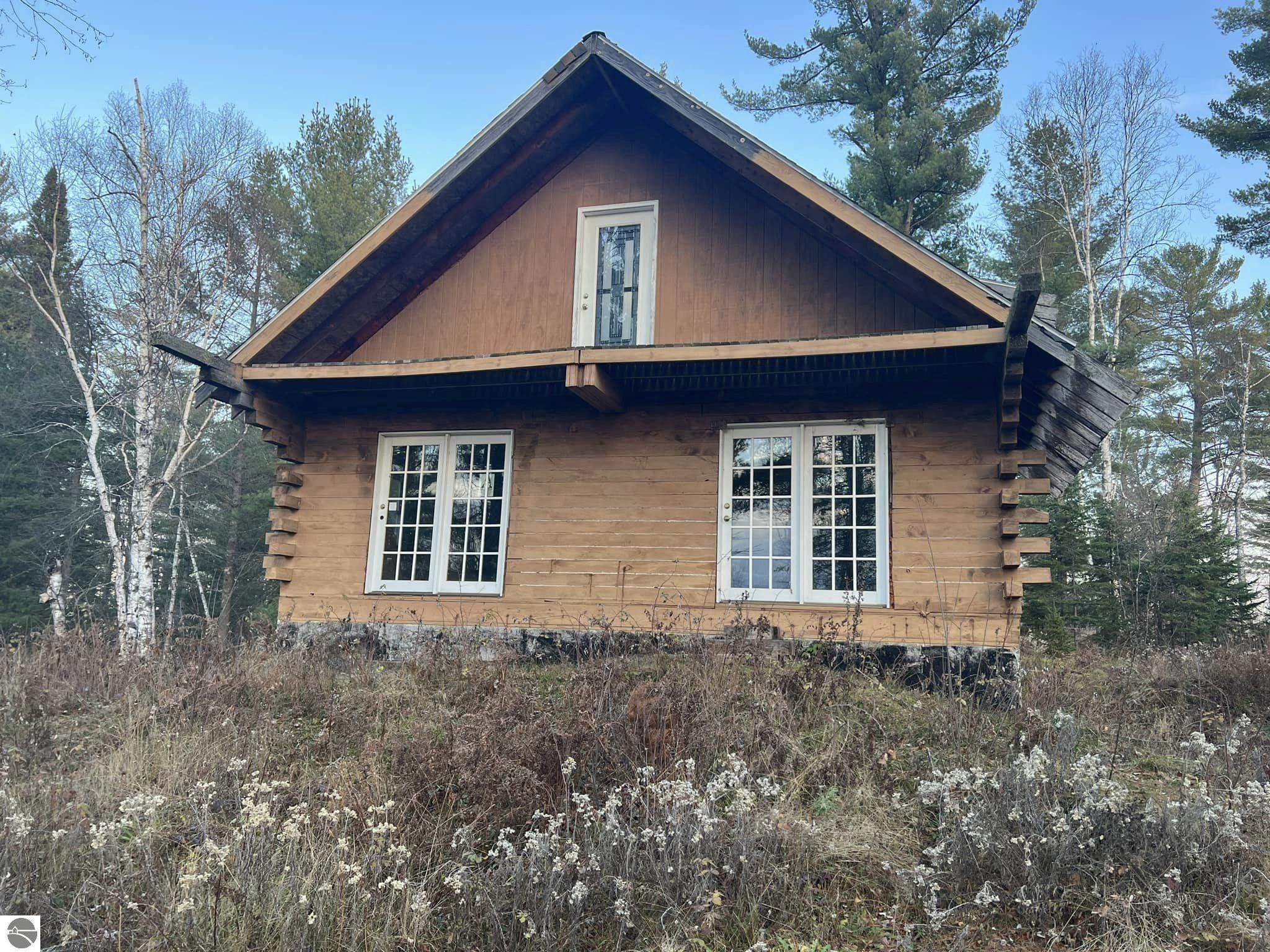 20 acres in Iron County, Michigan