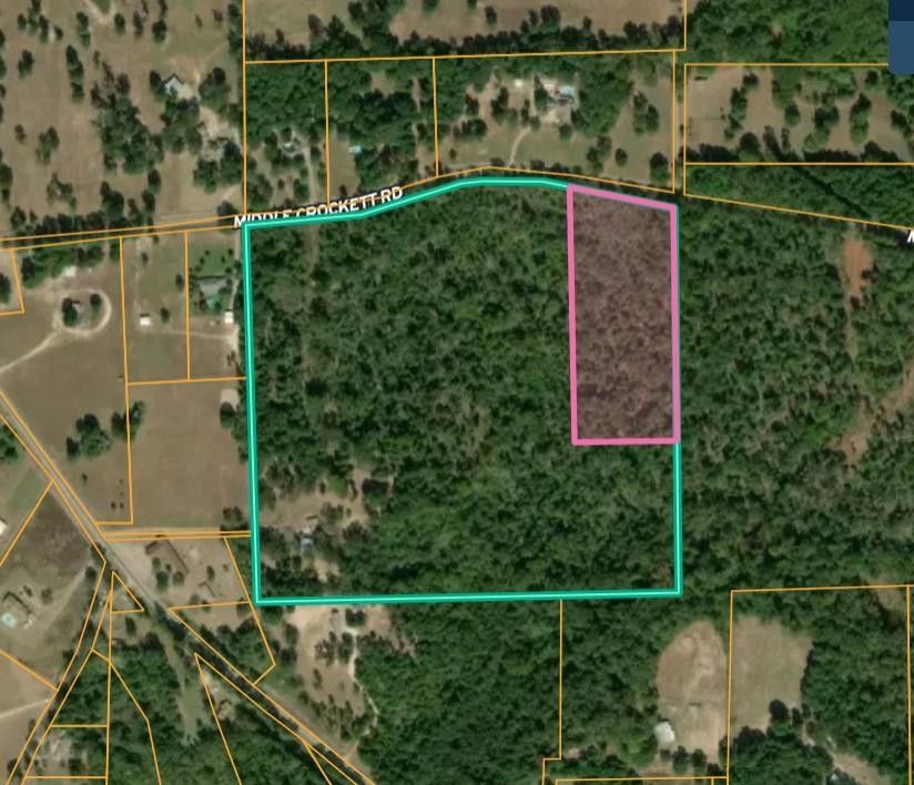 8 acres in Anderson County, Texas