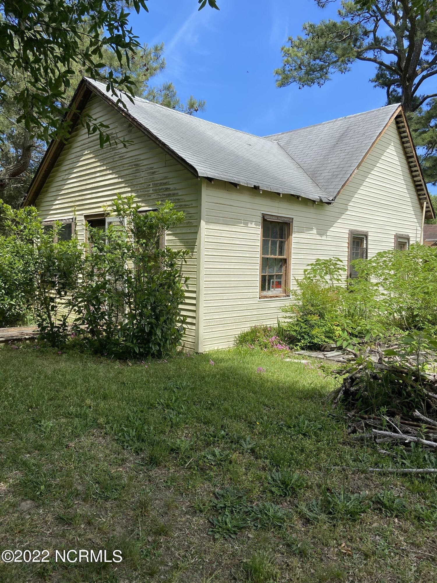 3.99 acres in Currituck County, North Carolina