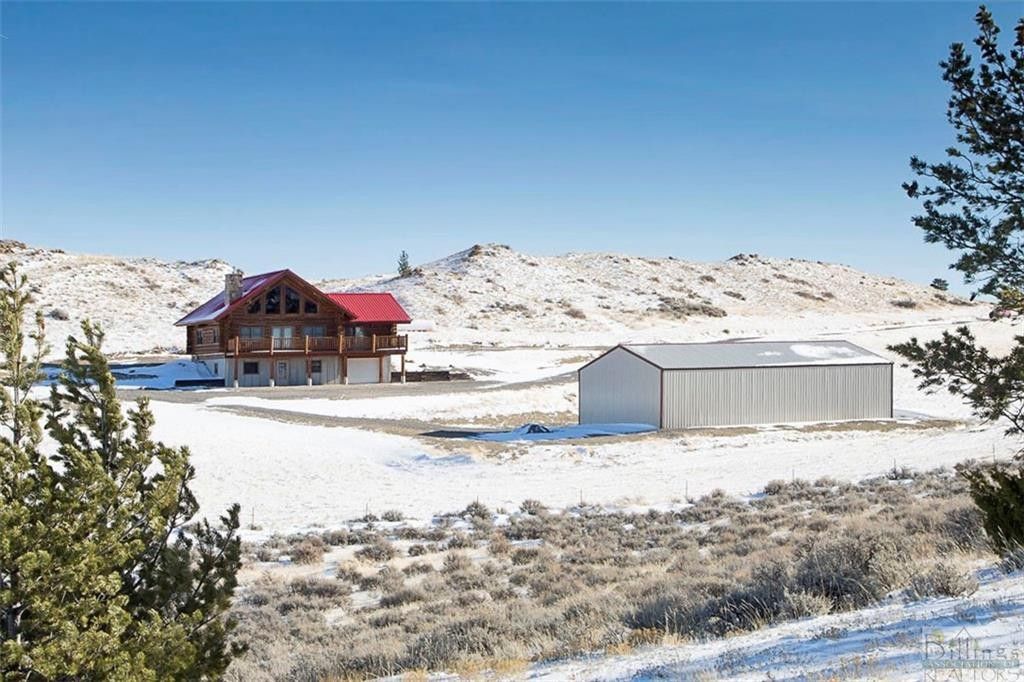 140 acres in Carbon County, Montana